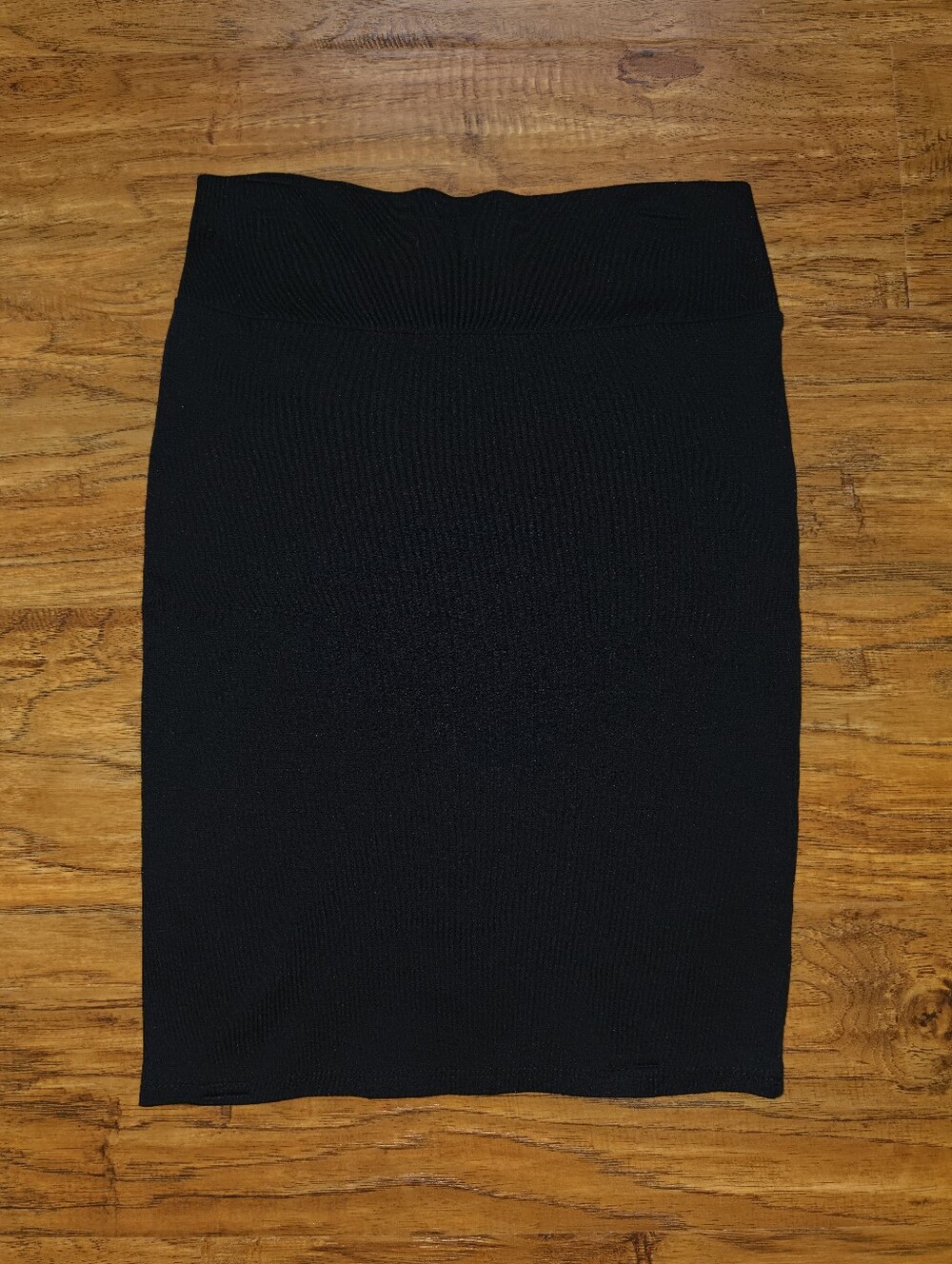 Classic Small Black Pencil Skirt
